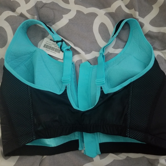 New Pour Moi Sports Bra - Picture 3 of 3